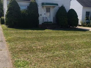 14320 Brunswick Ave, Maple Heights, OH 44137
