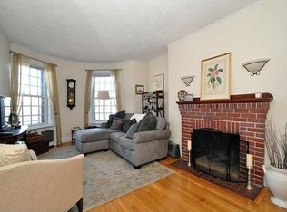 354 Beacon St APT 10, Boston, MA 02116