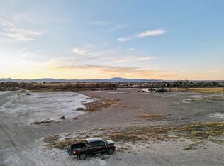 17 North Rd, Wheatland, WY 82201