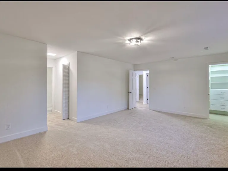1211 Arrowhead Dr — Photo 42