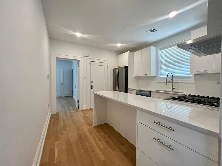 1615 John F Kennedy Blvd #2 — Photo 9
