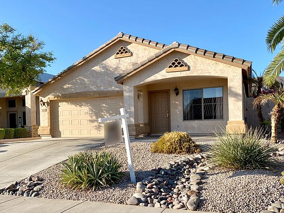 3rd image of 1810 W Muirwood Dr