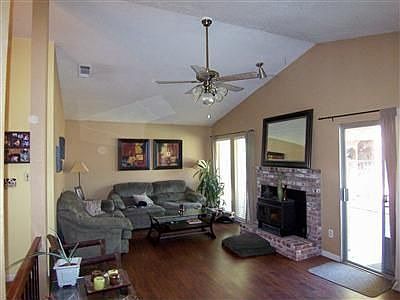 2nd image of 1216 Jill Ln