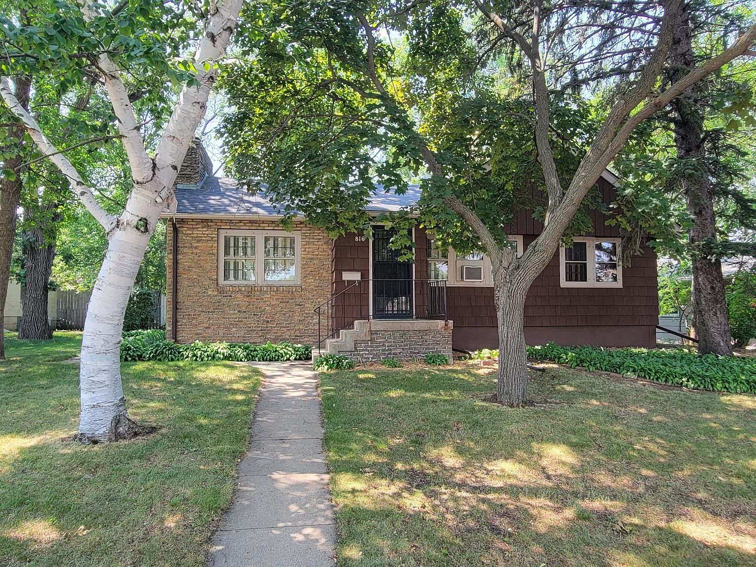 816 Elm St, Alexandria, MN 56308 Zillow
