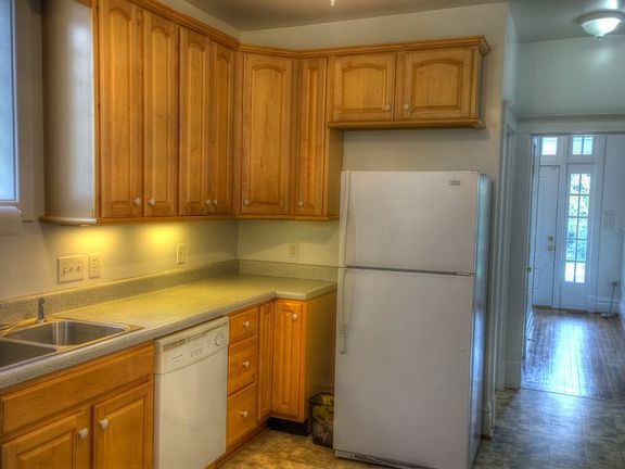 2nd image of 218 W 30th St