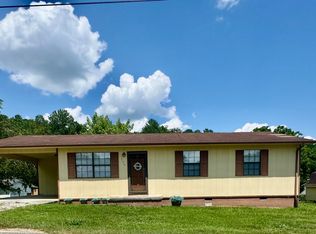 200 Poplar St, Sneedville, TN 37869