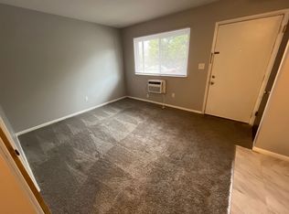 1600 N Star Rd #C, Columbus, OH 43212