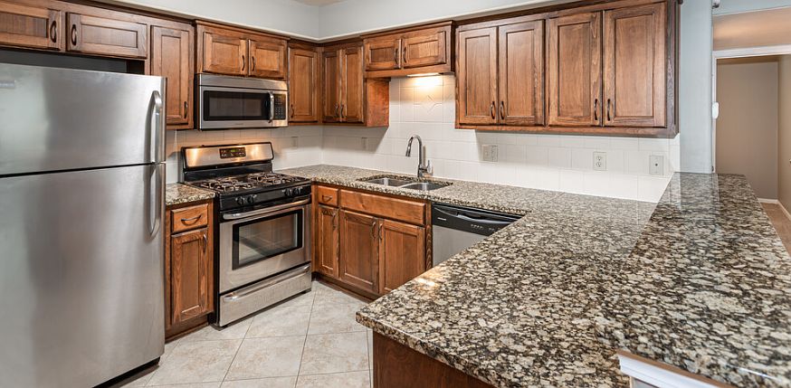 1st image of 4416 Summit St #9626196