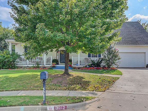 3rd image of 3012 Harwich Ct