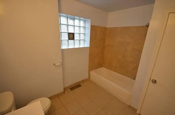2815 W 25th Pl #1A — Photo 15