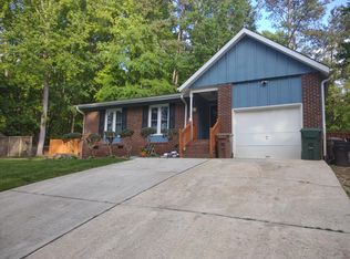 1211 Cedar Creek Dr, Cary, NC 27513