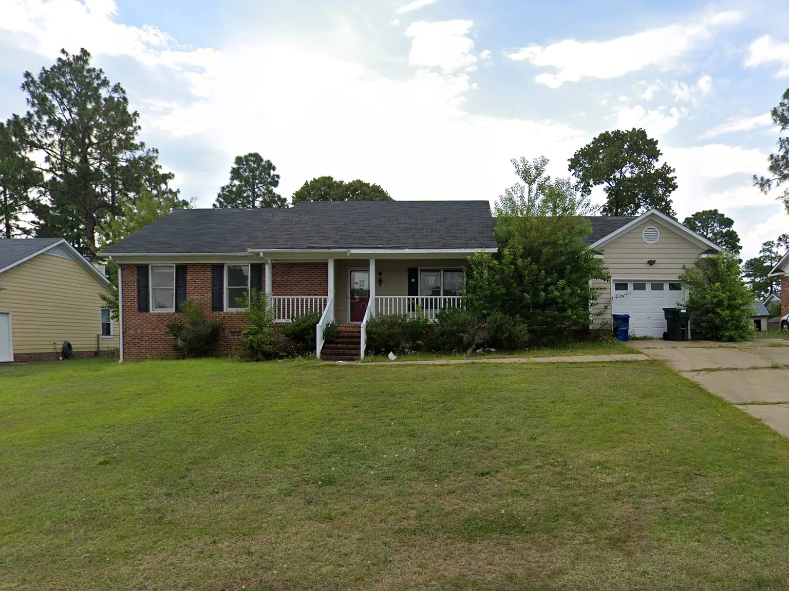 6400 Brookshire St — Photo 2