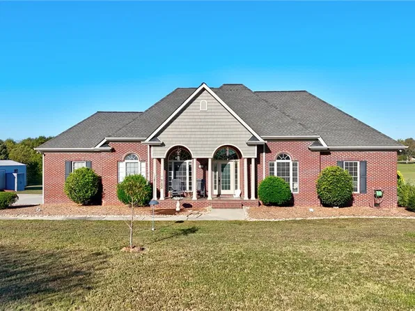 299 Public Well Rd, Anderson, SC 29626