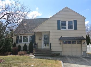 2710 Academy Rd, Union, NJ 07083