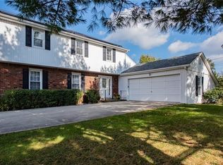 100 Southridge Dr, Monroeville, PA 15146