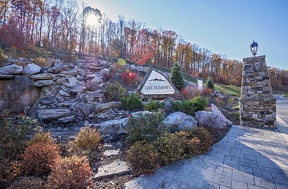 1st image of 5044 Preston Park Dr