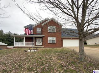 122 Tuscany Ln, Vine Grove, KY 40175