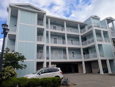 407 24th Ave. N #302, North Myrtle Beach, SC, 29582