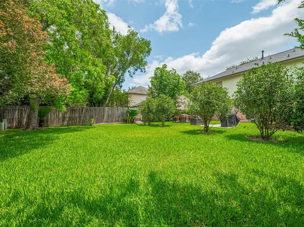 3614 Bee Bayou Ln