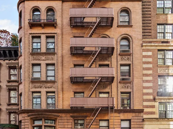 55 East 65th Street image 7 of 7