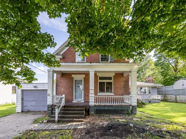 210 5th St, La Porte, IN 46350