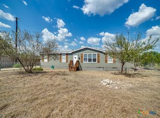 1097 Mountain View Dr, Canyon Lake, TX 78133
