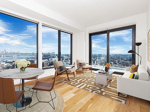 5th image of 240 Willoughby St APT 5G