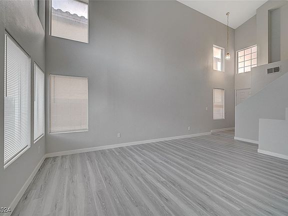 5th image of 4617 Little Finch Ln