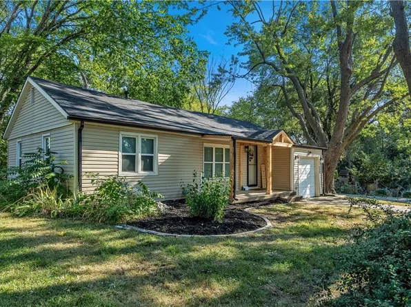 1201 SW South Ave, Blue Springs, MO 64015