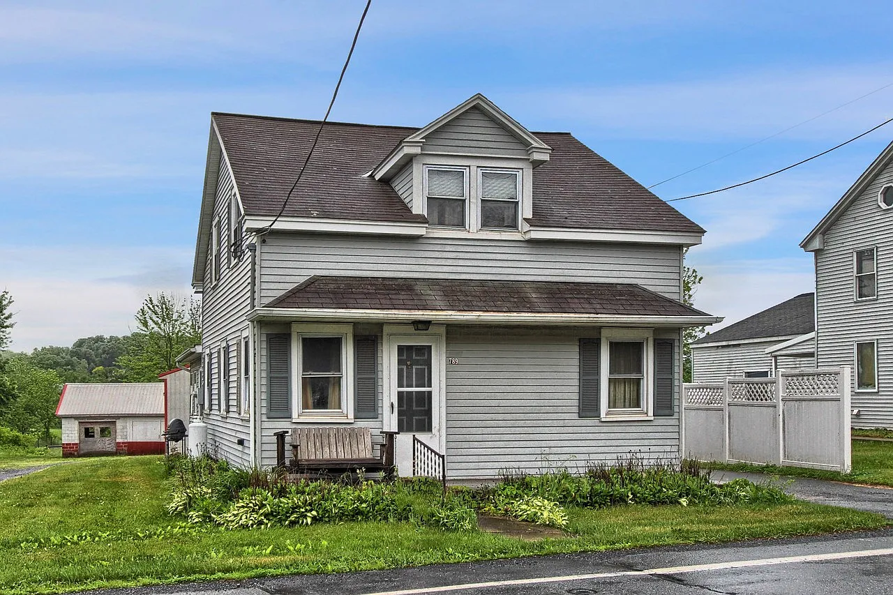 789 W Route 897 photo 1