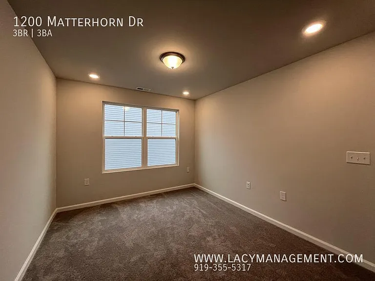 1200 Matterhorn Dr — Photo 15