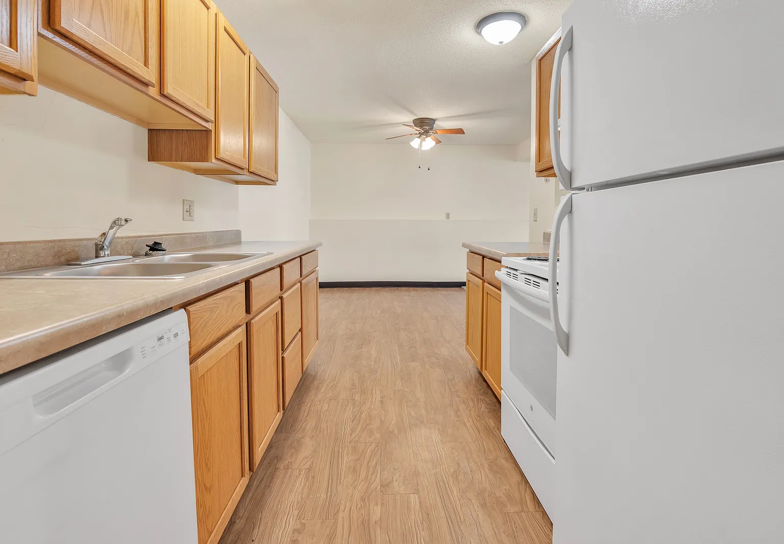 Winding Hills Apartments — Photo 1