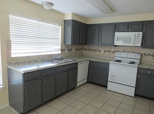 7727 Del Glen Ln, Houston, TX 77072