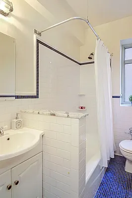 Sold by Corcoran | media 21