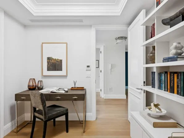 141 East 88th Street image 8 of 23