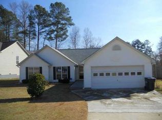 814 Fernstone Trl, Lawrenceville, GA