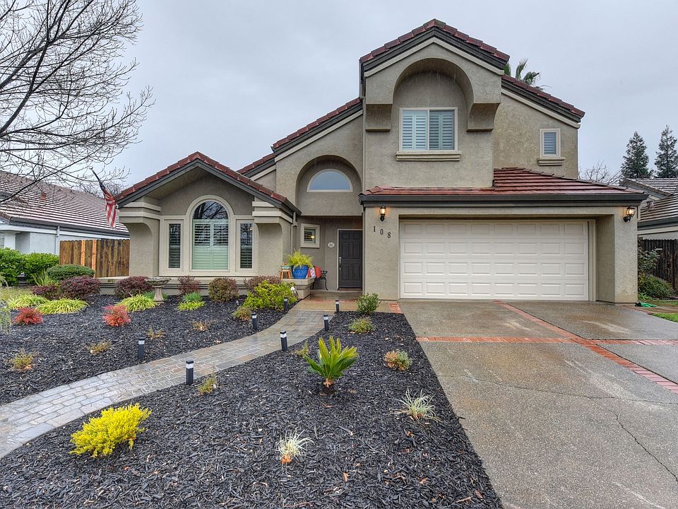 1st image of 108 Silberhorn Dr