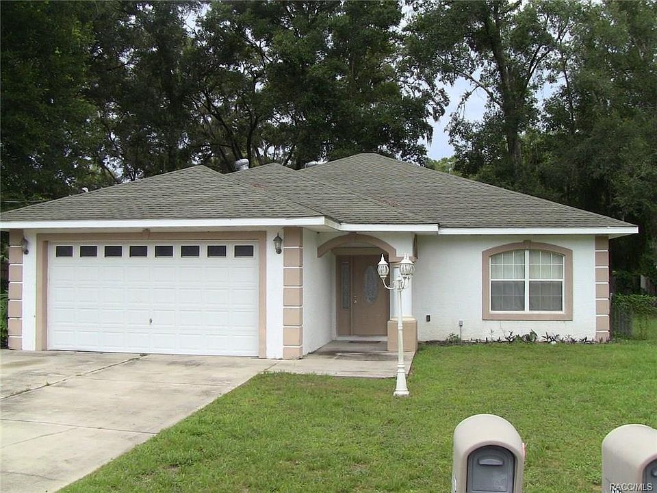 2nd image of 6789 E Red Robin Ln