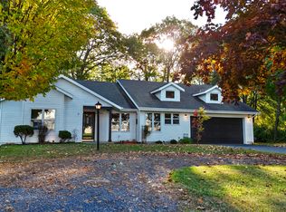4 Independence Dr, Plattsburgh, NY 12901