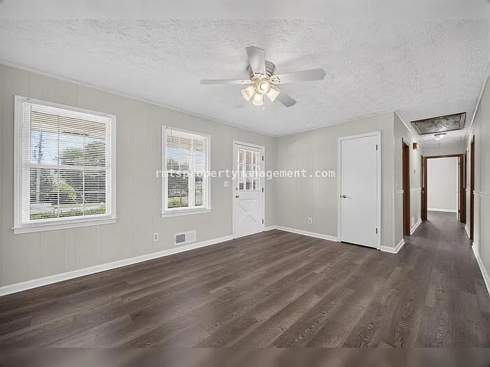 2591 Doc Hughes Rd — Photo 7