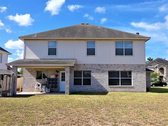 3rd image of 3344 Burgundy Dr
