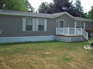 703 Golfview Cir, Elk Rapids, MI 49629