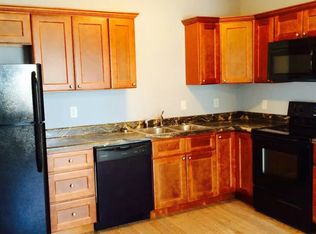 1640 Jefferson St #203, Paducah, KY 42001