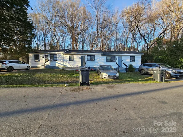 508 E Carpenter St, Dallas, NC 28034