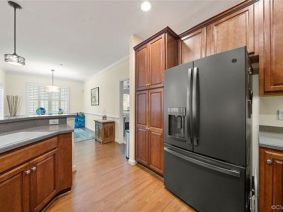 5th image of 3401 Coles Point Way Unit B