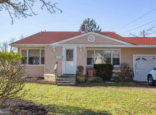 1607 S Bowling Green Dr, Cherry Hill, NJ 08003