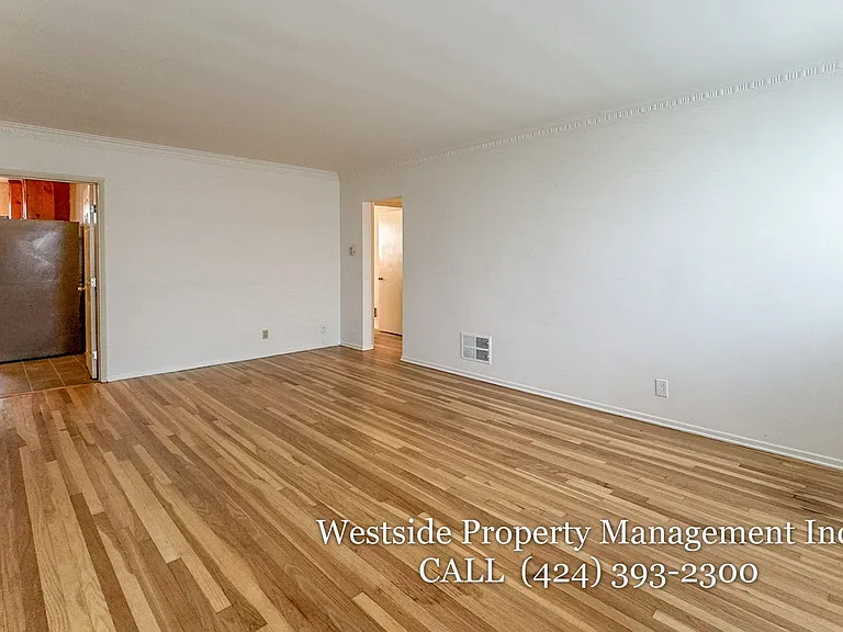 244 S Doheny Dr #244A — Photo 6