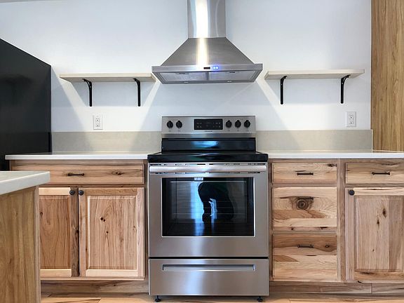 All new stainless steel appliances 
