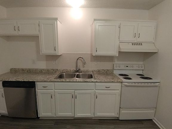 Similar Unit but ALL APPLIANCES WILL BE NEW STAINLESS