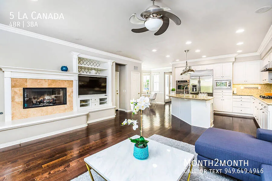 Northpark Exotic Charm on La Canada — Photo 4